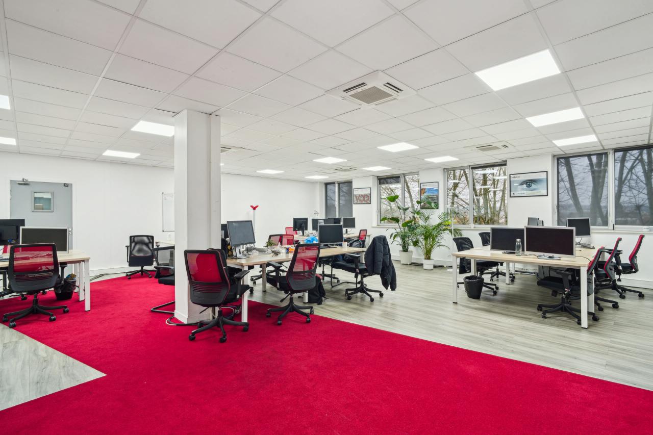 Bureau Neuilly-Plaisance 289m² Location bureau Neuilly-Plaisance Seine-Saint-Denis OLBUR2424815 0